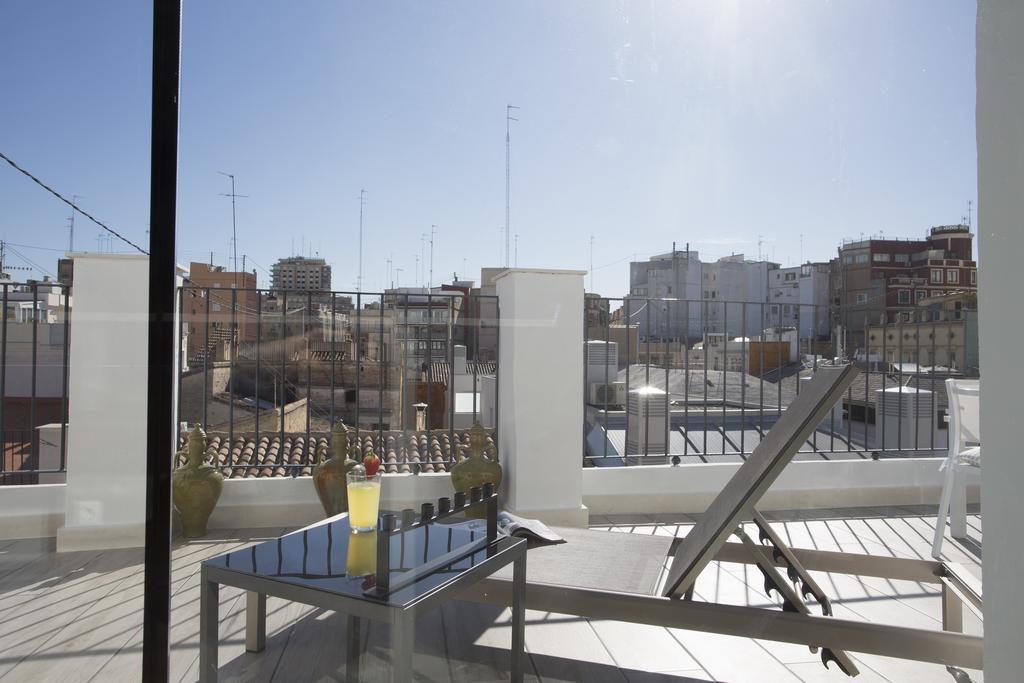 Singularstays Mercado Central Valencia Room photo